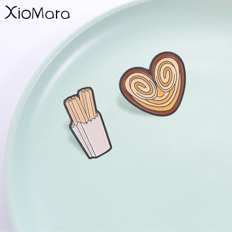 Food Snacks Gifts - Lustiger Snack-Emaille-Pin, Churros und herzförmiges Palmgebäck-Abzeichen,